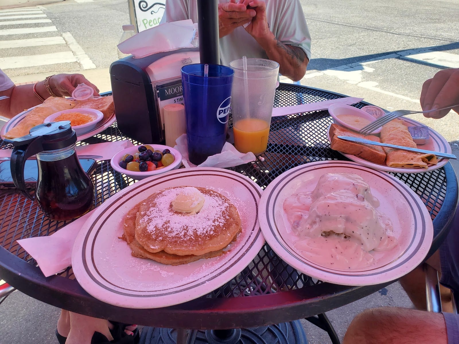 Bob's Downtown Restaurant, photo 3