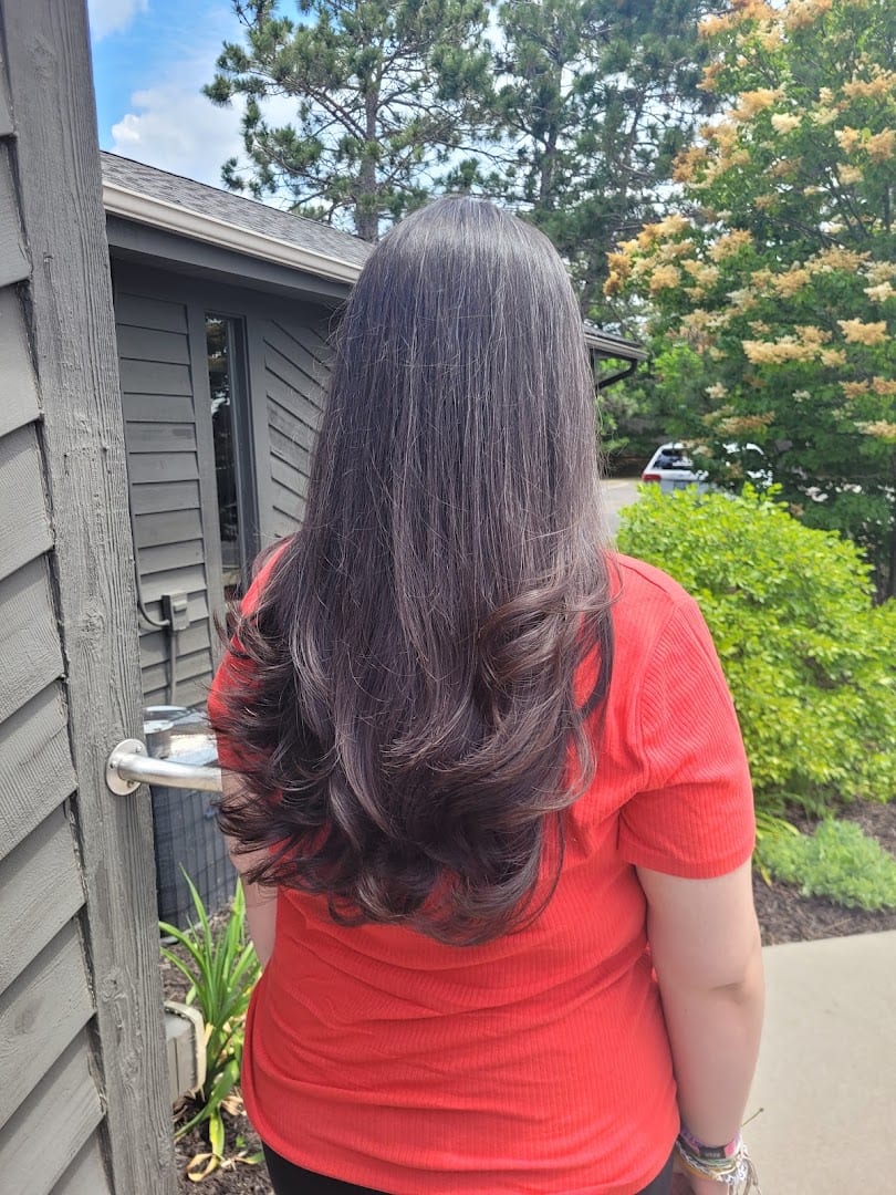 Kelci Lyn Salon, photo 4