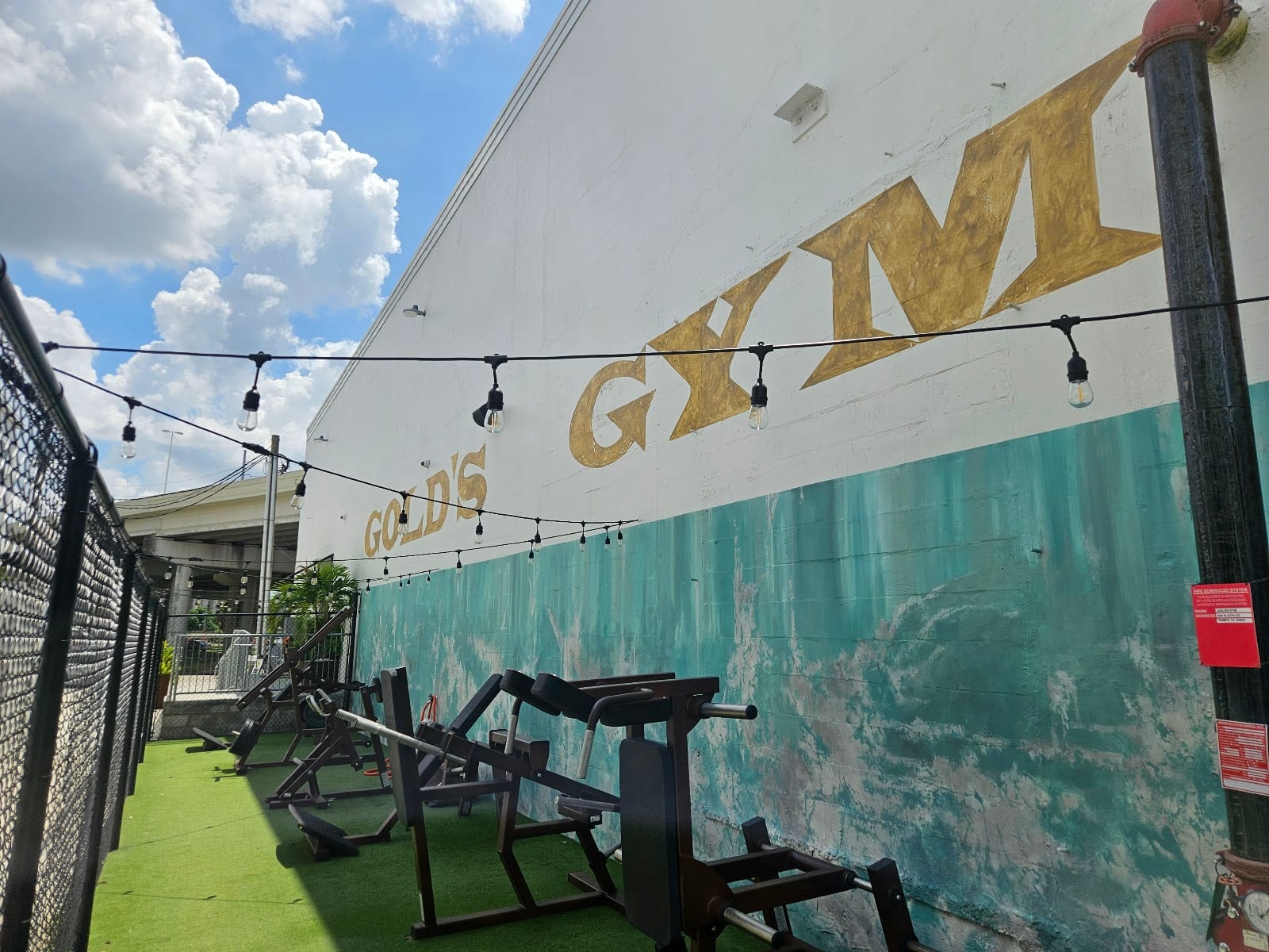 Gold's Gym Tampa Gas Worx, photo 4