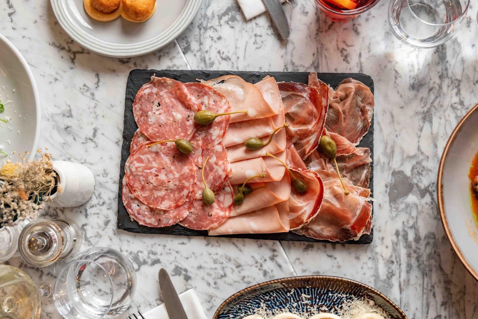 Vinoteca Di Sartoria - City