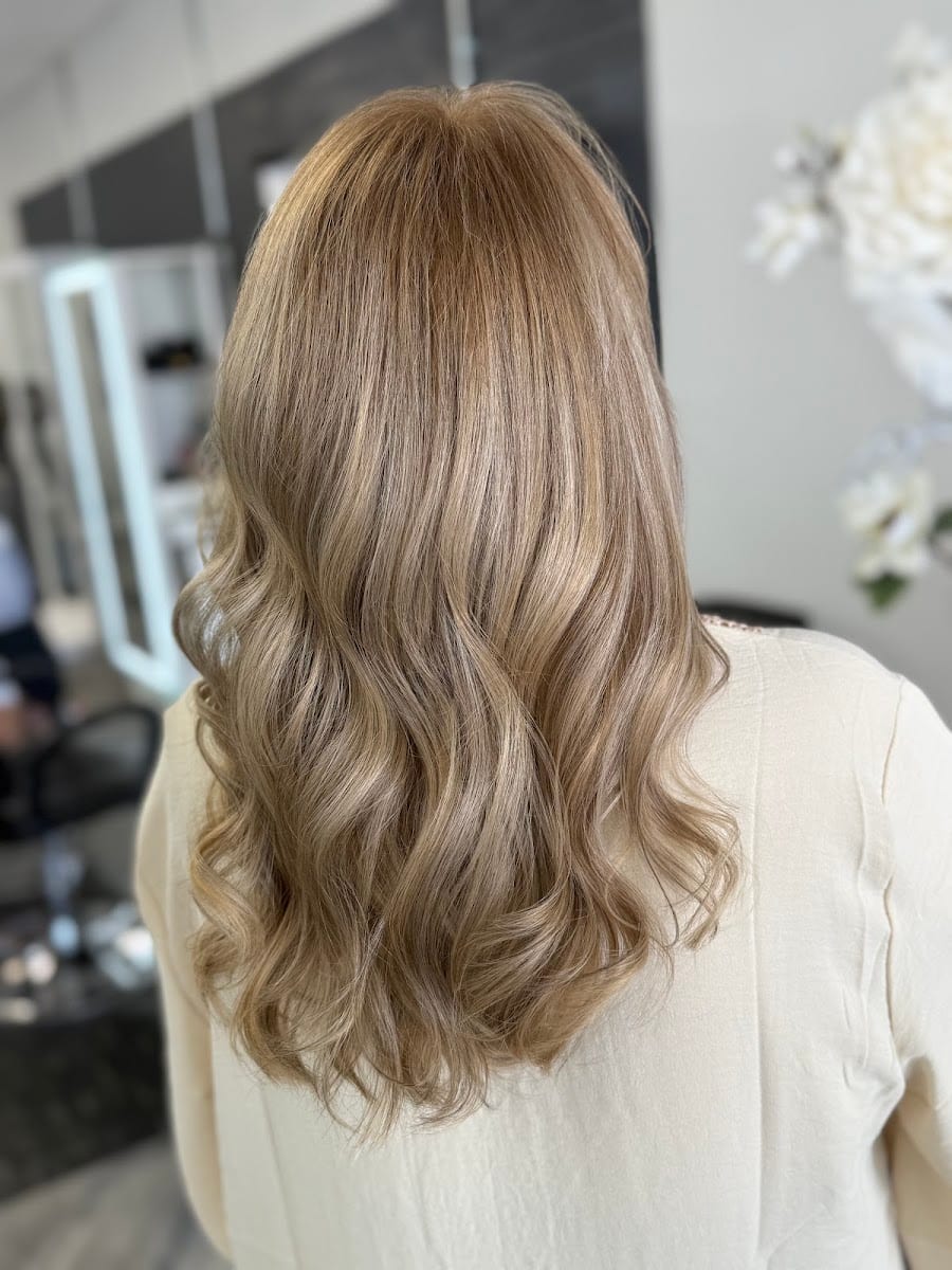 Modern Creations Hair Salon