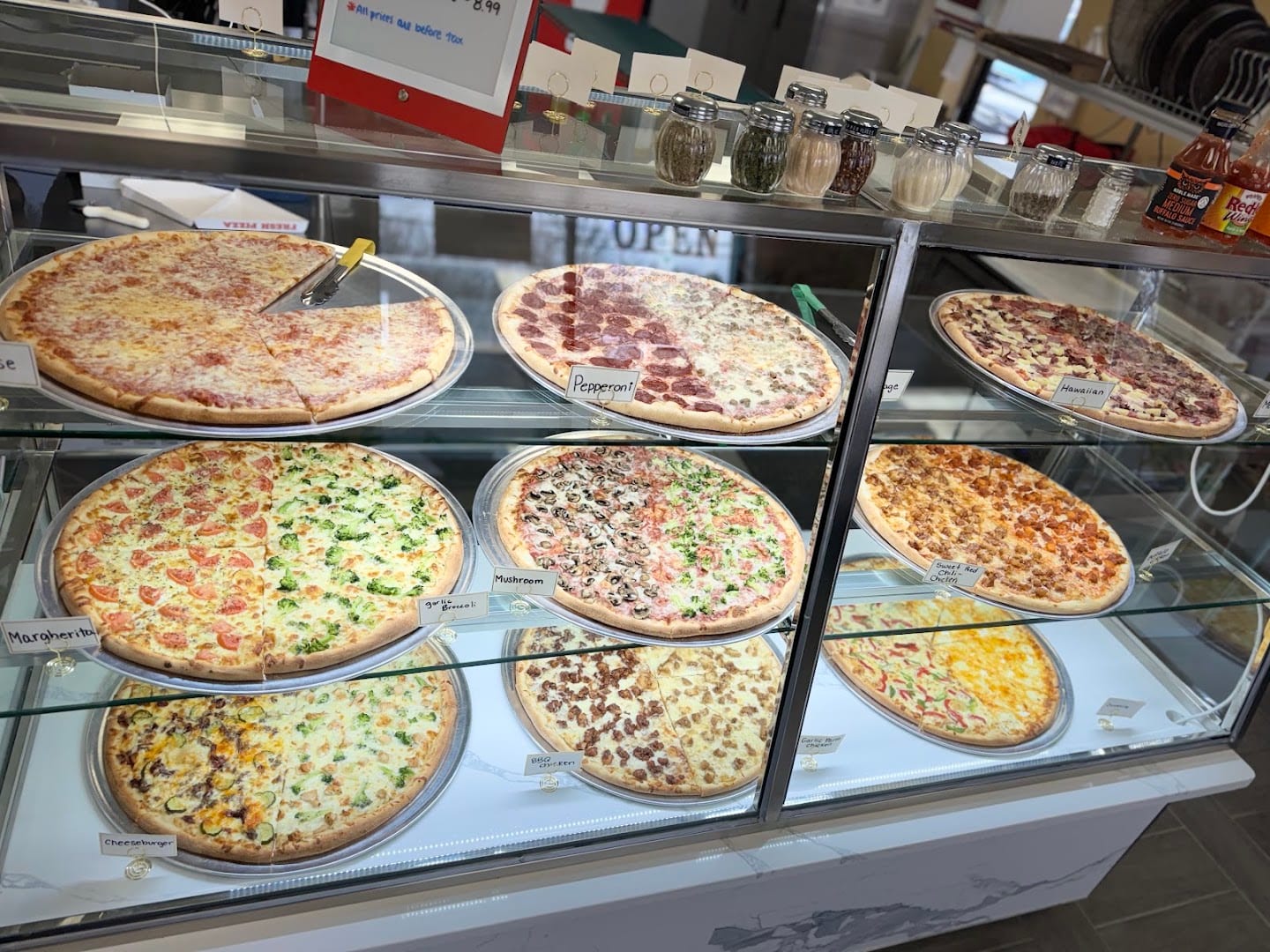 Empire Pizza Saratoga Springs, photo 2