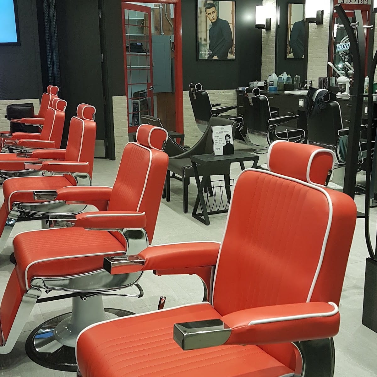 Ashby Grove Barbershop – Hillcrest, photo 3