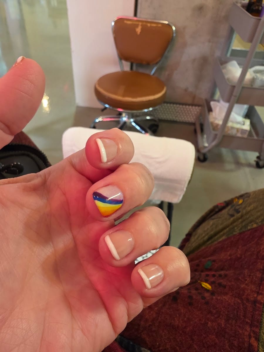 The Nail Hall, photo 4