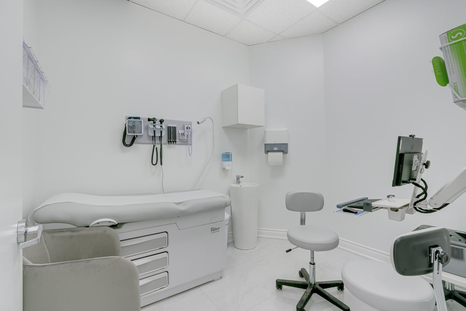 Richmond Hill Medical Mall