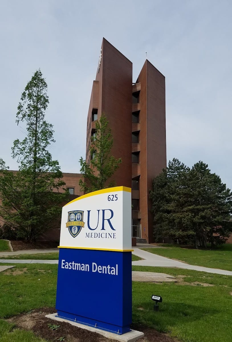 University of Rochester Medicine Eastman Dental – Howitt Urgent Dental Care, photo 2