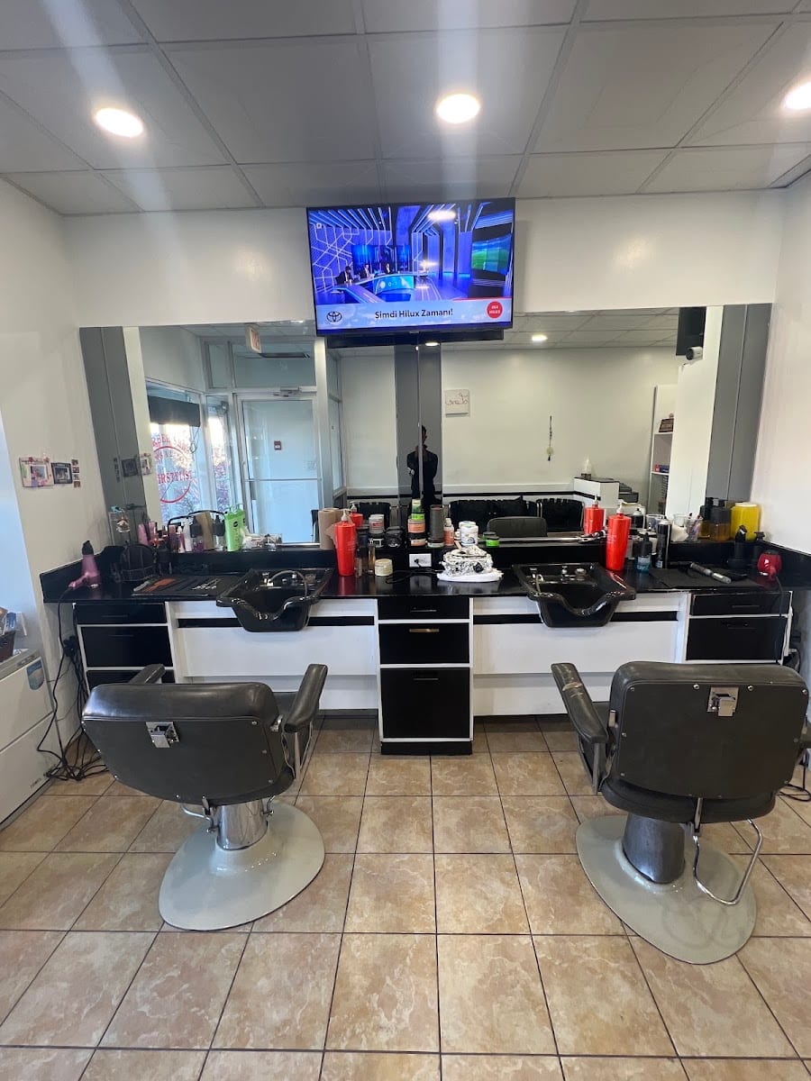 CANES HAIR.C.A.R.E. UNISEX BEAUTY SALON, photo 2