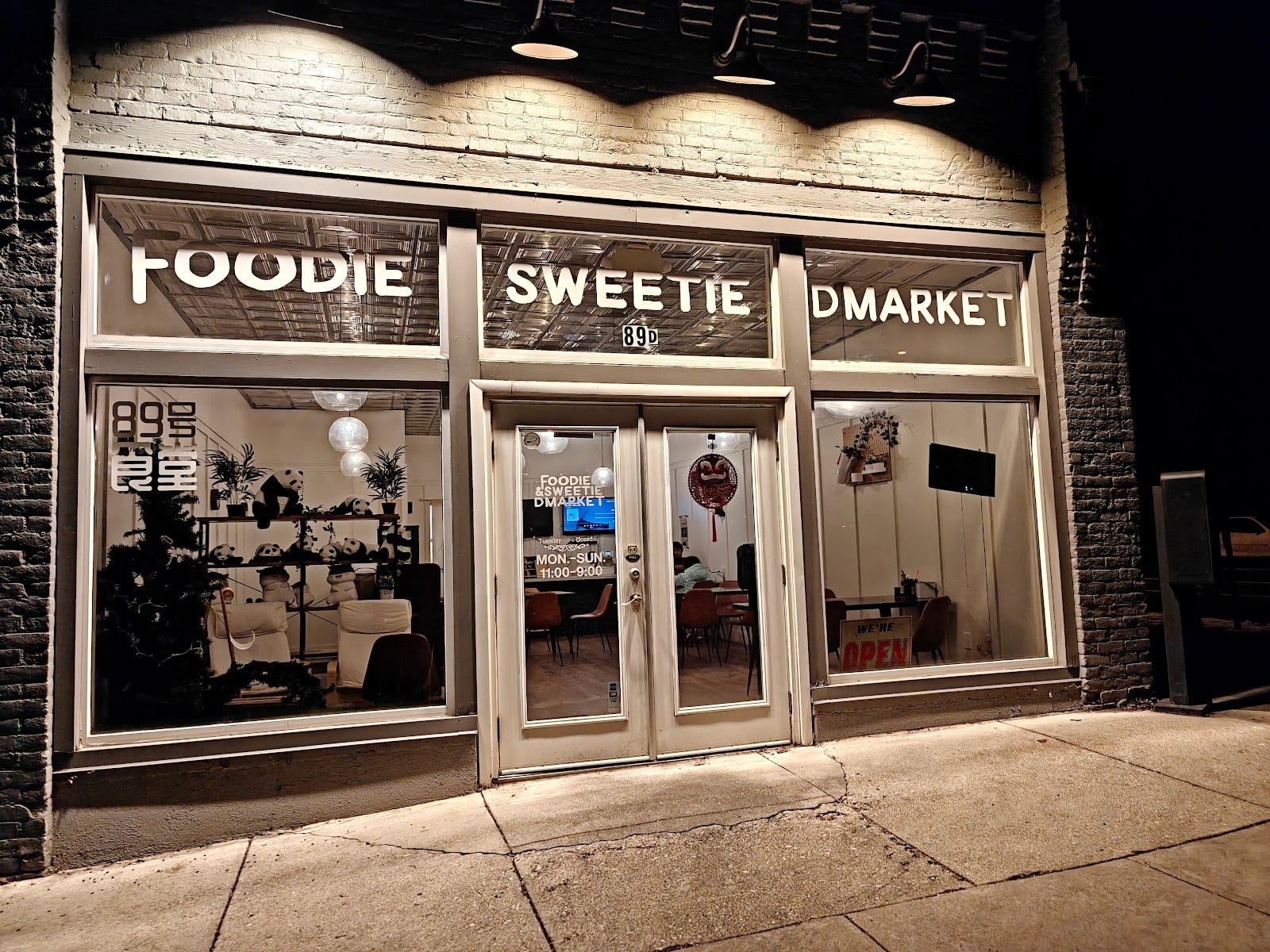Foodie and Sweetie D Market