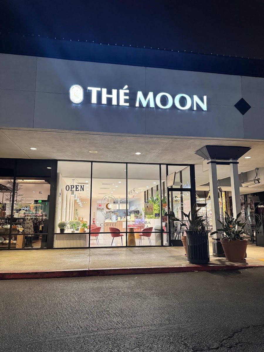The Moon Coffee