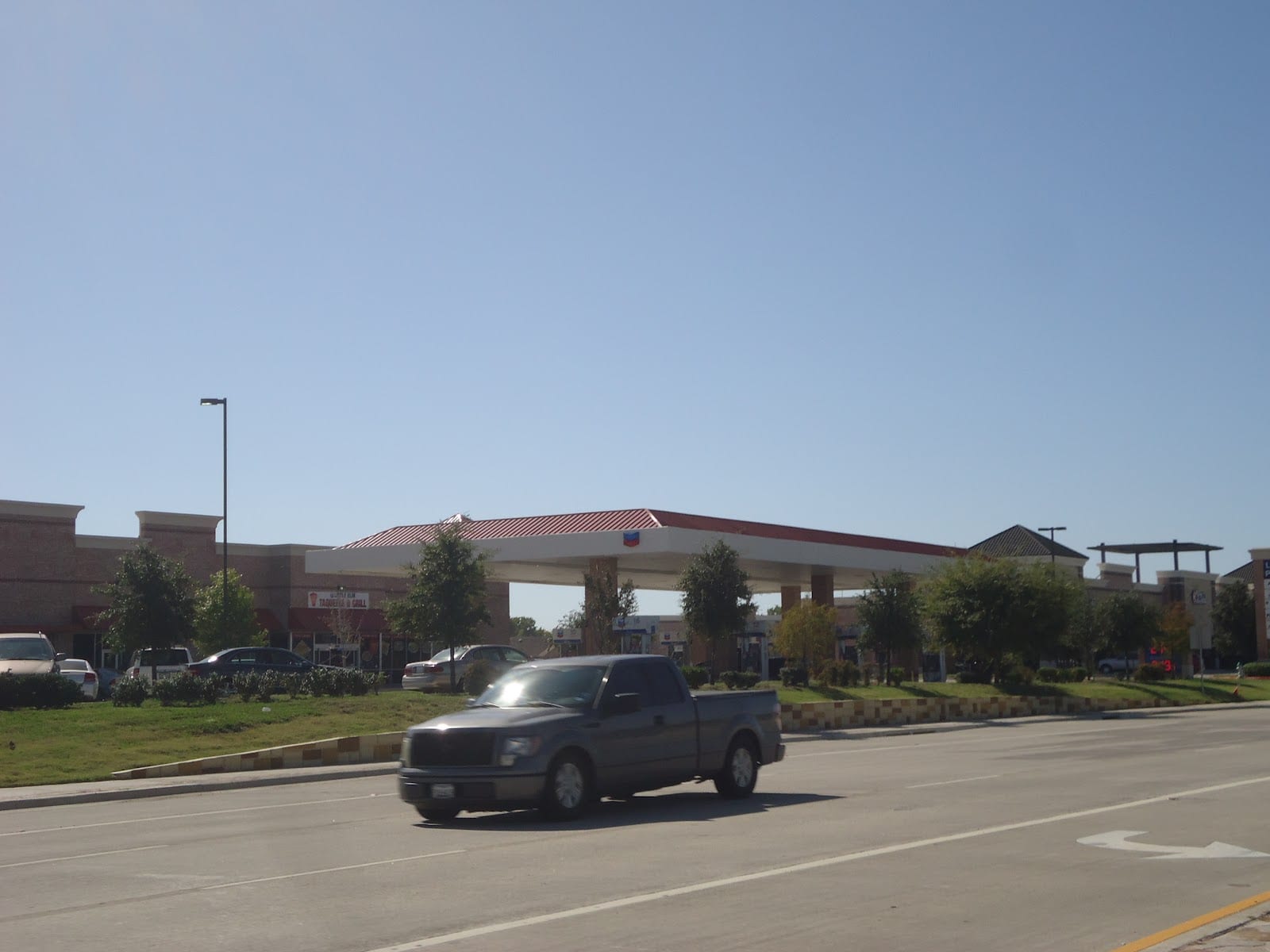 Chevron, photo 3