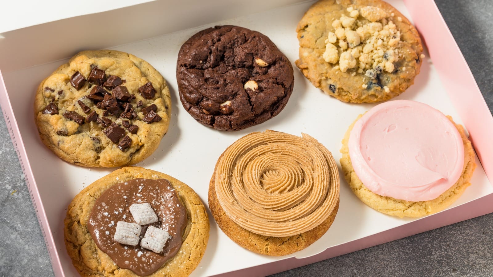 Crumbl Cookies, photo 3