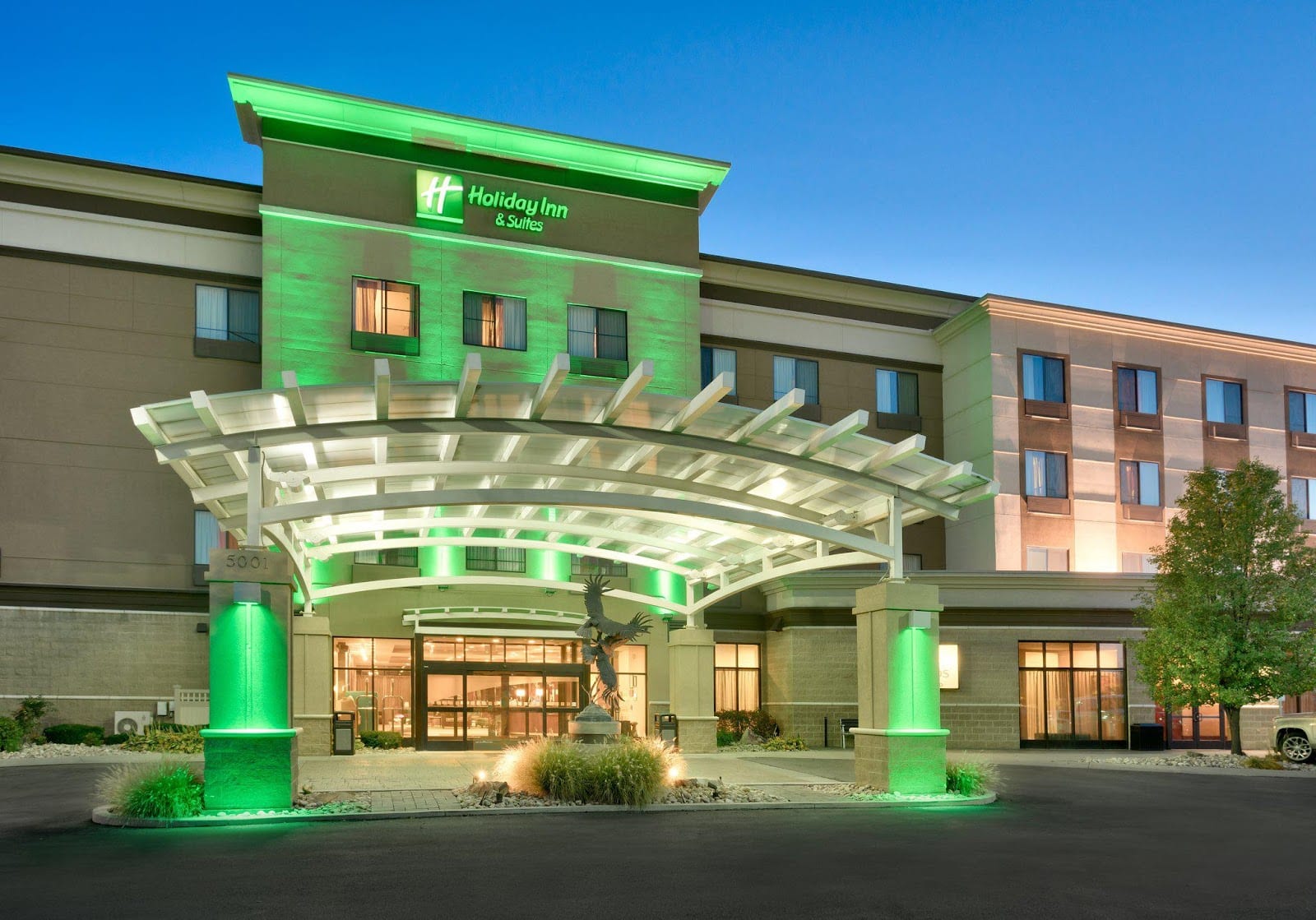 Holiday Inn & Suites Salt Lake City-Airport West by IHG