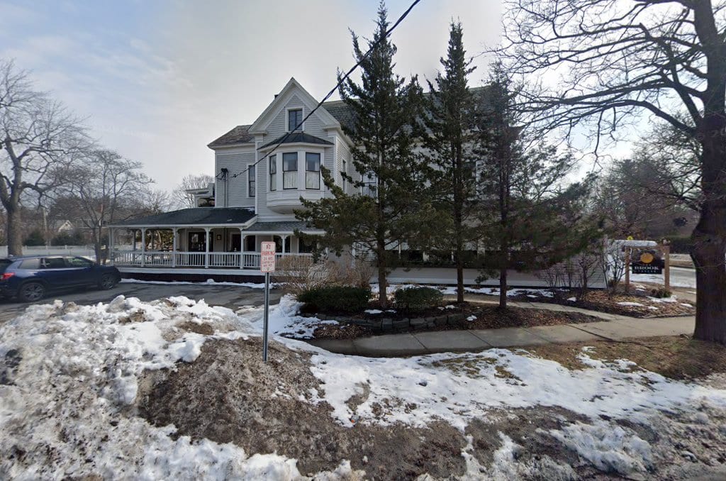 The Springwater Inn, photo 2
