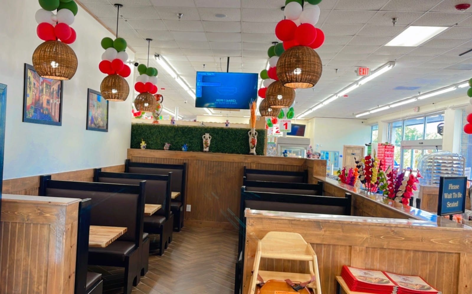 La Mexicana Supermarket and Restaurant