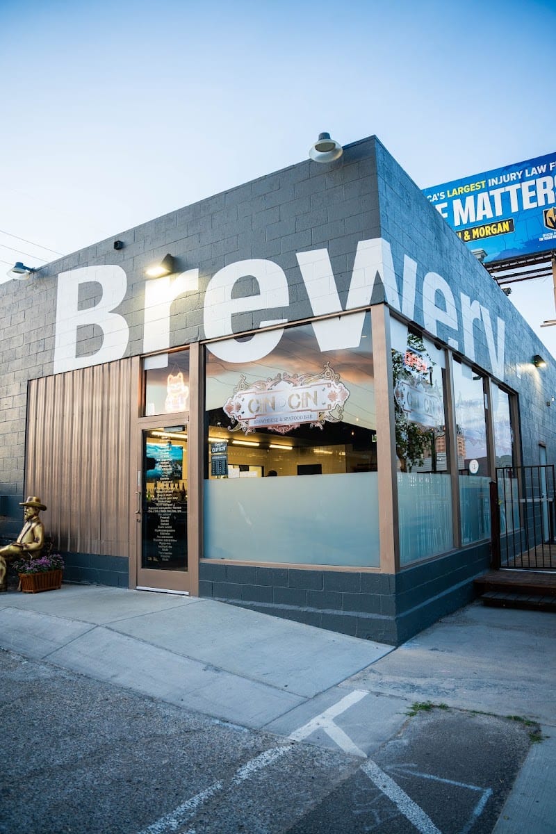 Cin-Cin Brewhouse & Seafood Bar, photo 2
