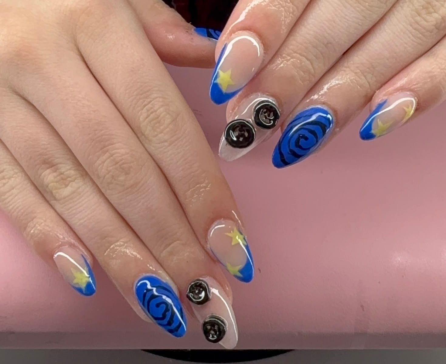 Blossom nails