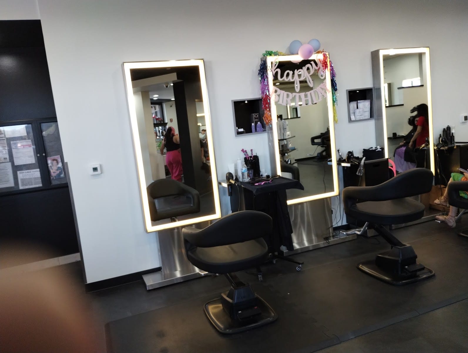 On Stage Hair Design, photo 3