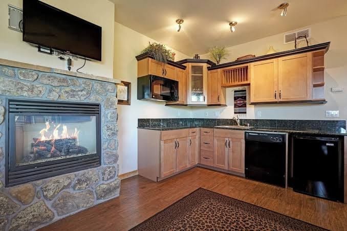 Estes Park CO Condos, photo 3