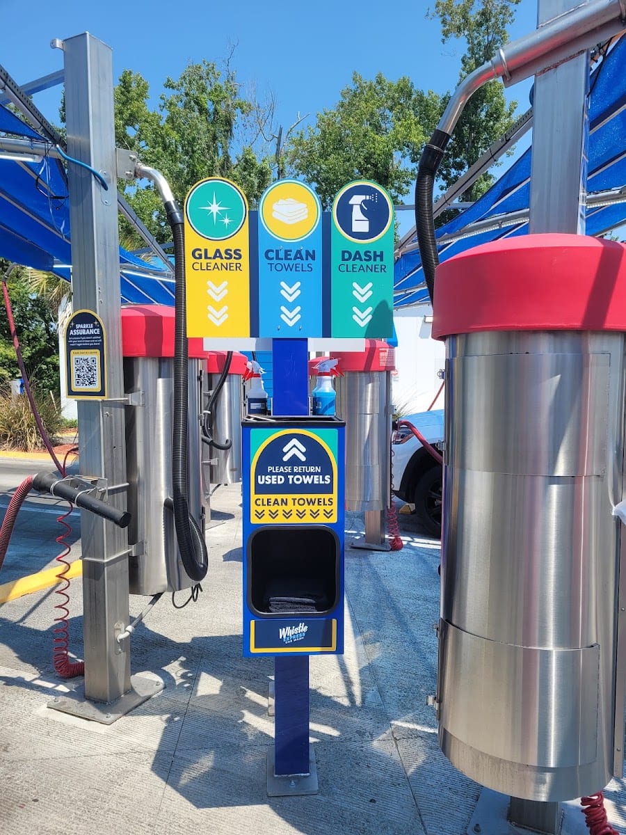 Whistle Express Car Wash, photo 4