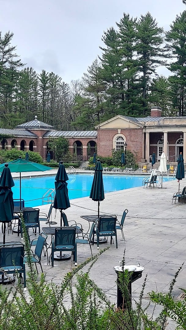 Victoria Pool