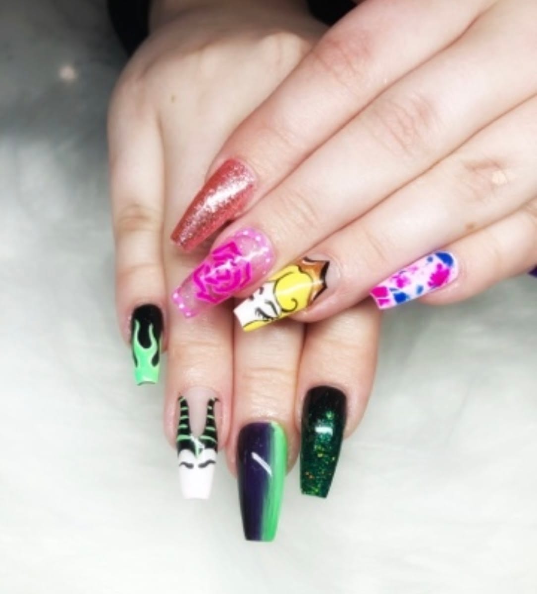 Cosmic Nails by Hannah