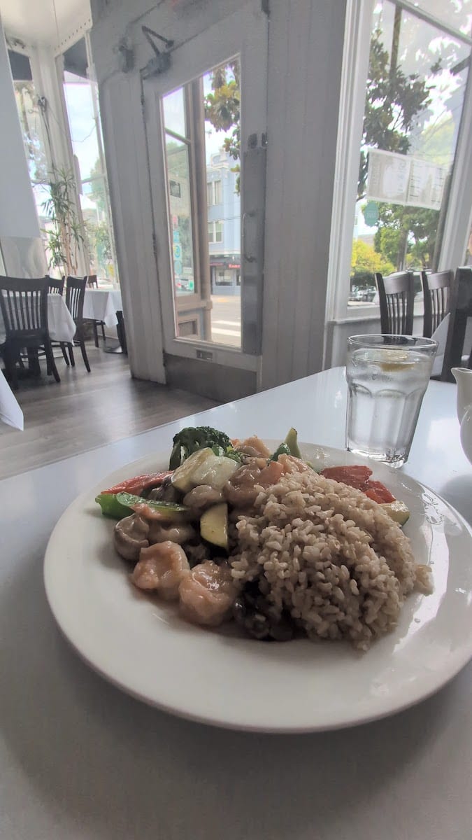 Eric's Restaurant, photo 2