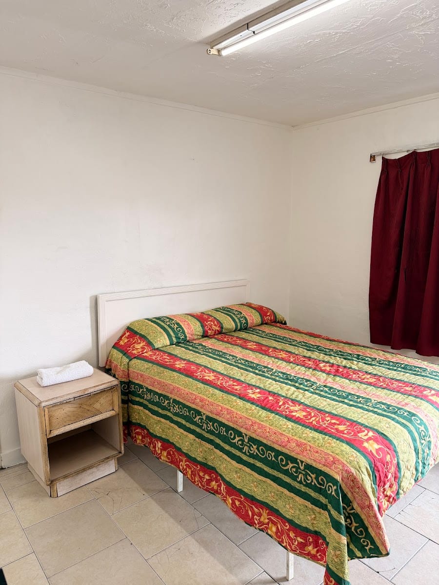 Regency Inn, photo 2