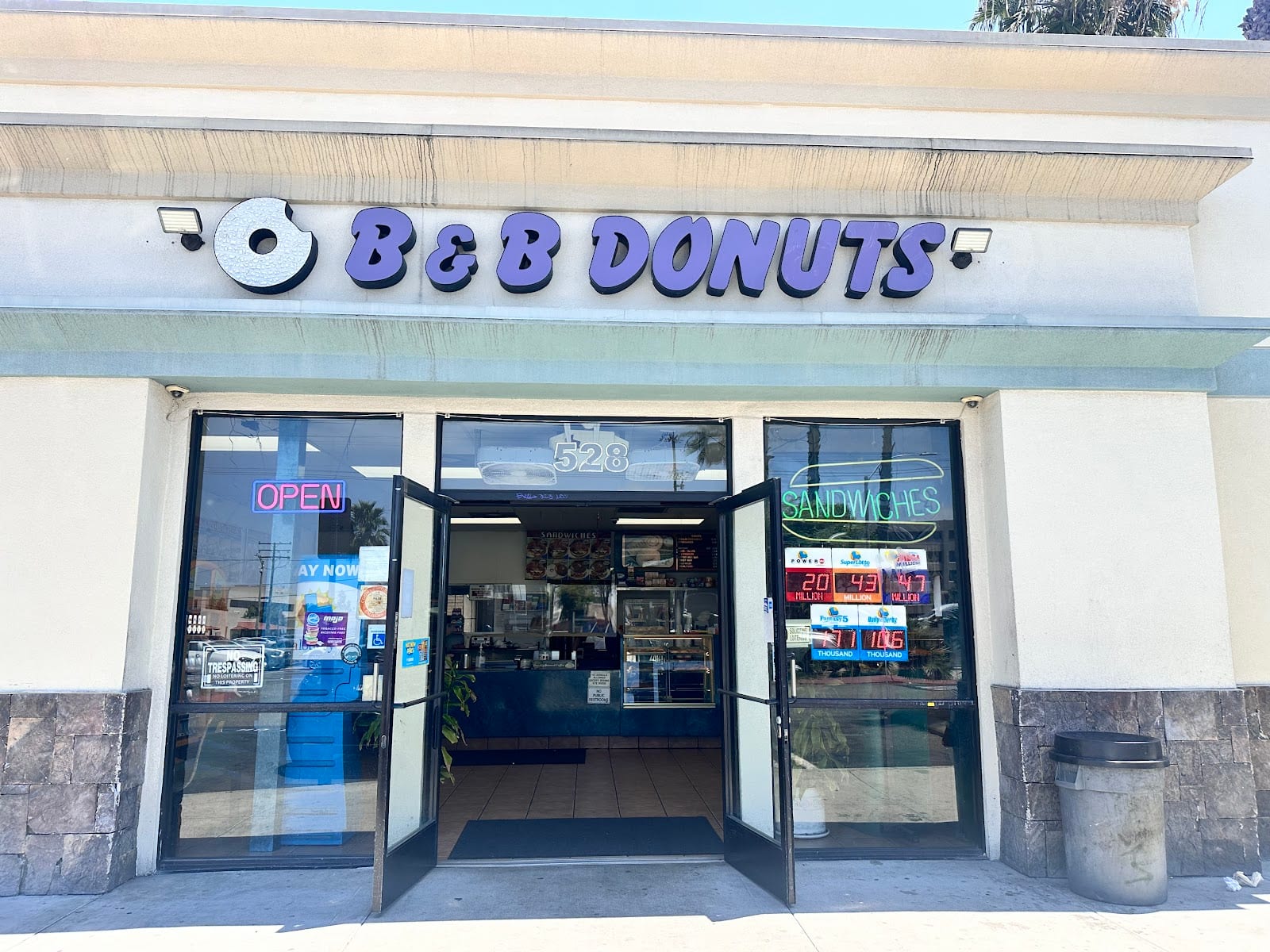 B & B Donuts