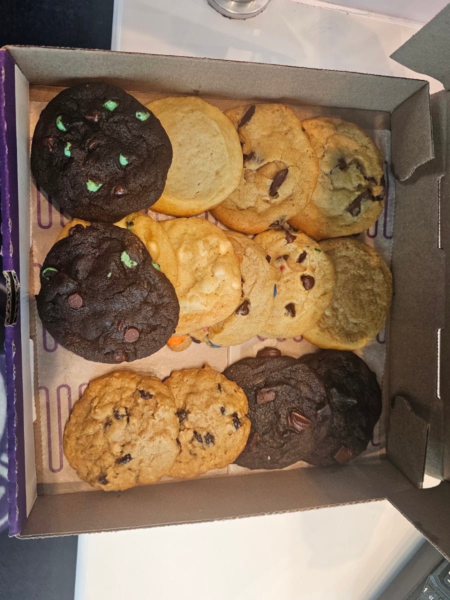 Insomnia Cookies, photo 4