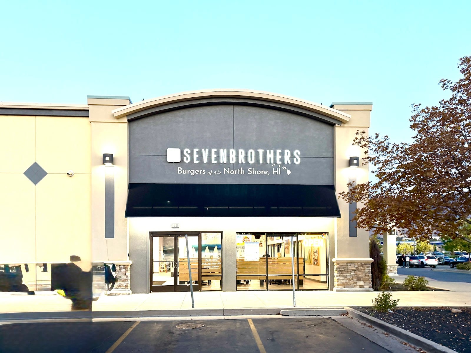 Seven Brothers Burgers, photo 2