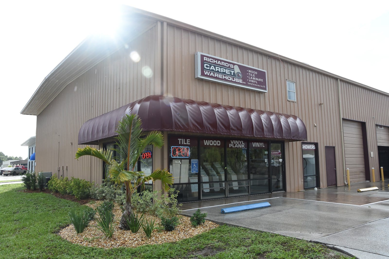 Richard's Carpet Warehouse, photo 2