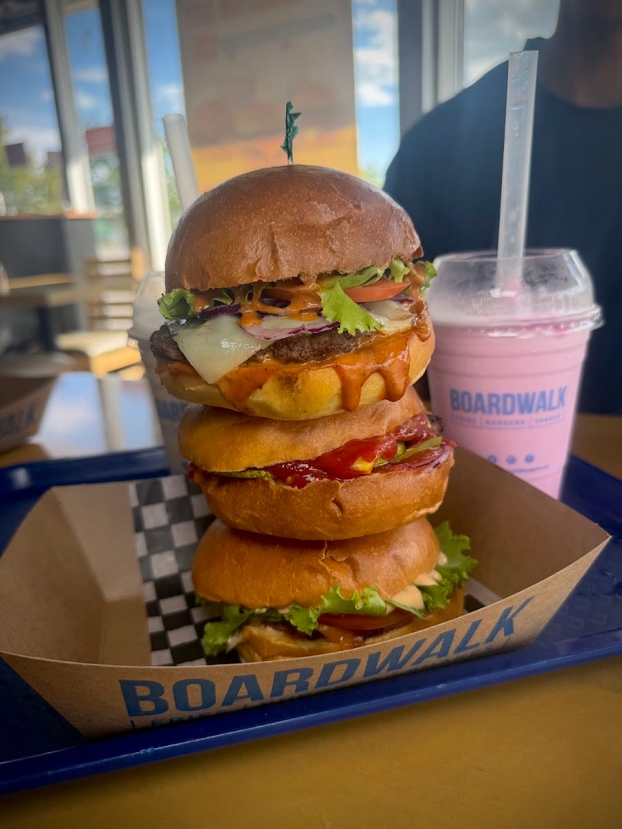 Boardwalk Burgers - Scarborough, photo 4
