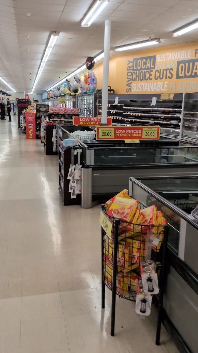 Fry's, photo 3