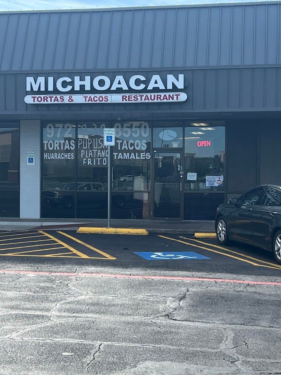 Michoacan Tortas & Pupusas, photo 2
