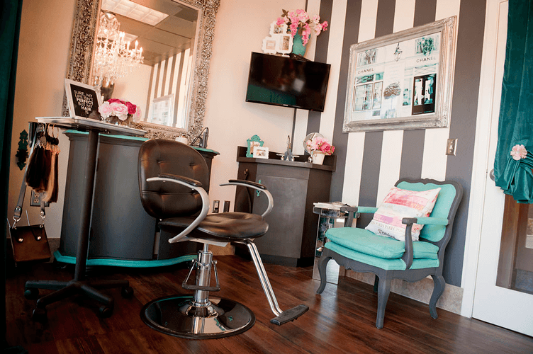 La'Vella Luxury Hair Extension Salon
