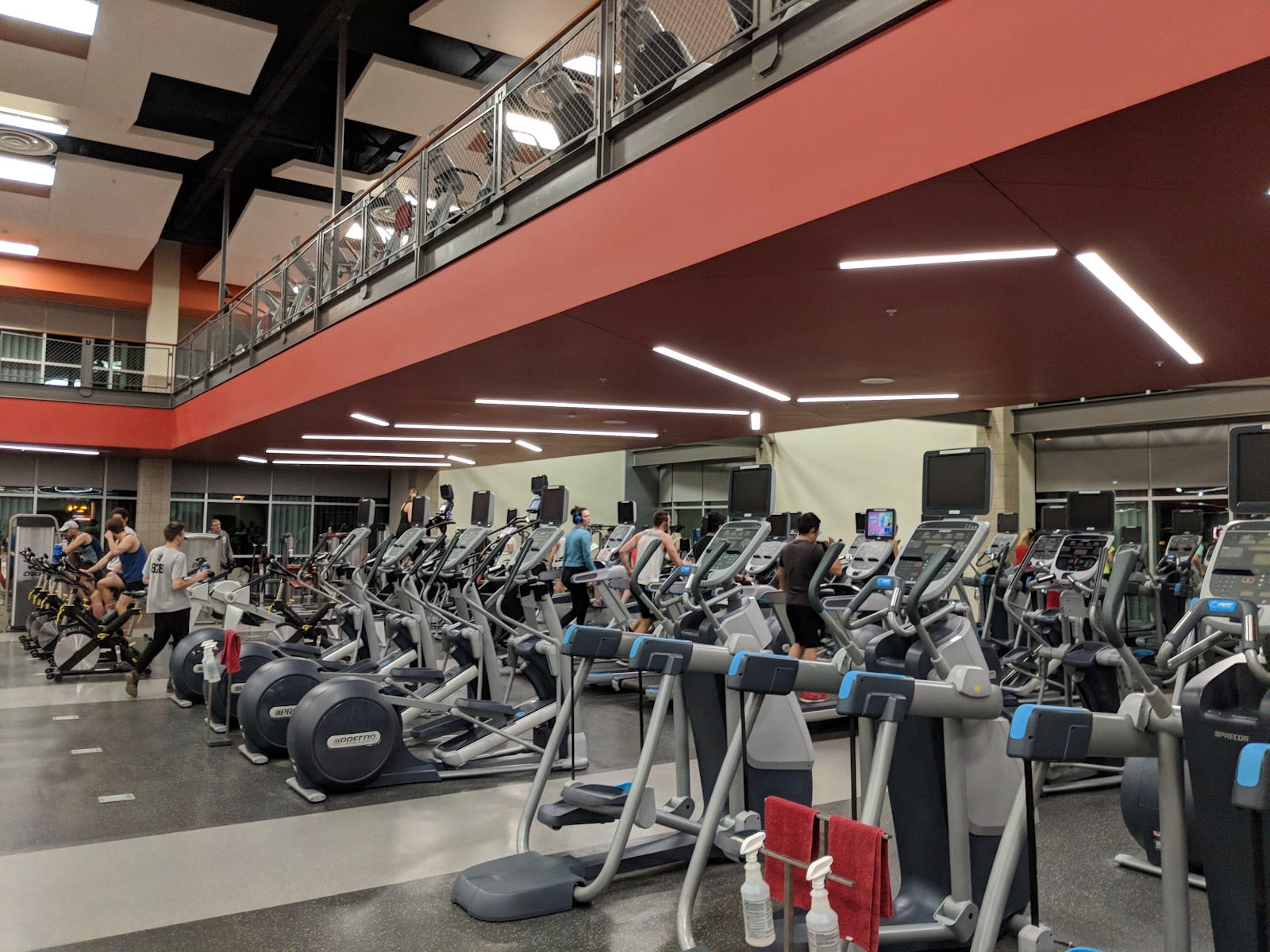 George S Eccles Student Life Center