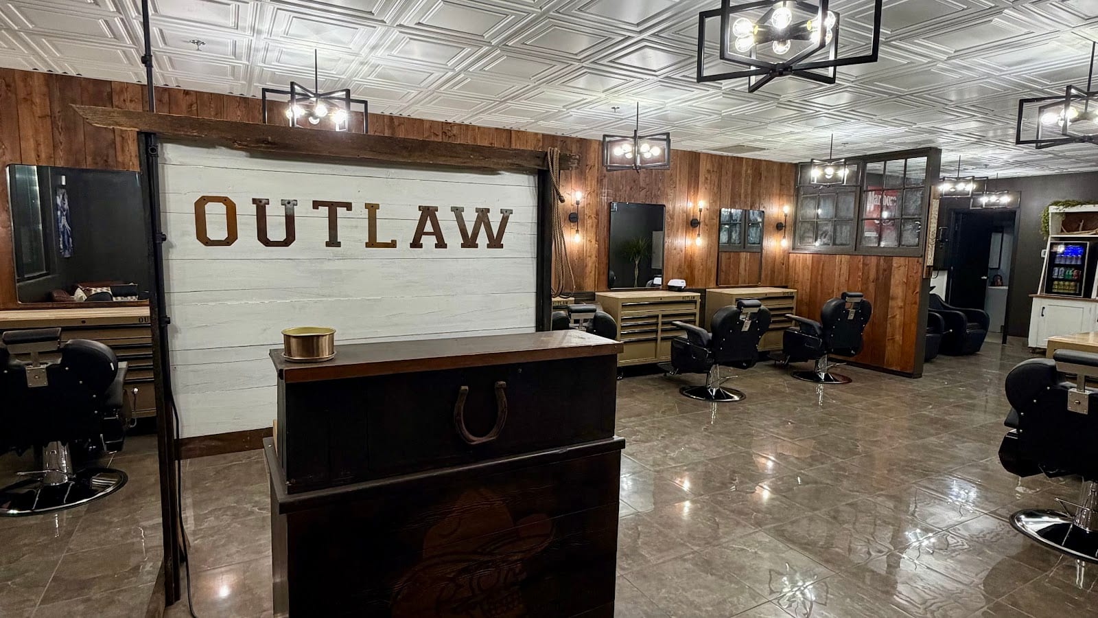 Outlaw Barber Co., photo 2