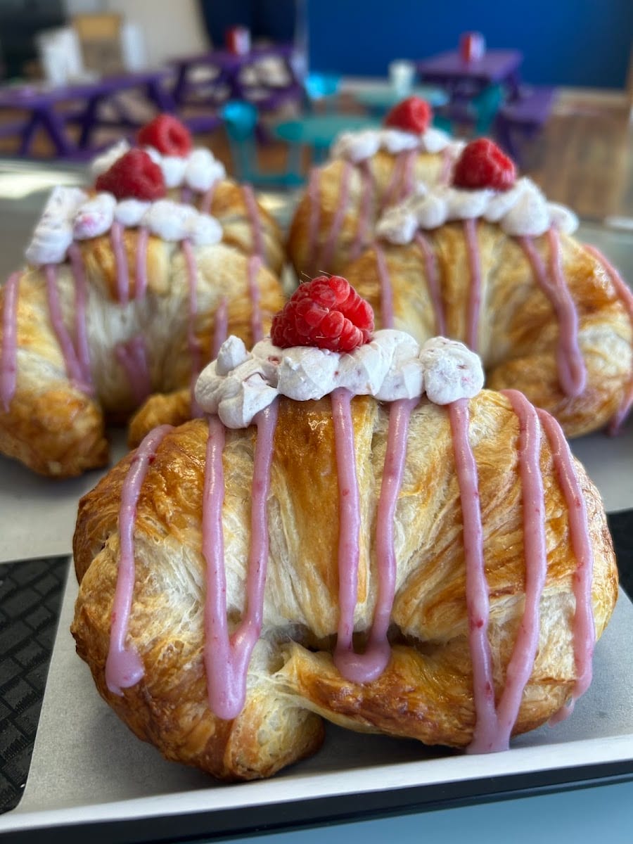 Sunny's Cake Shop