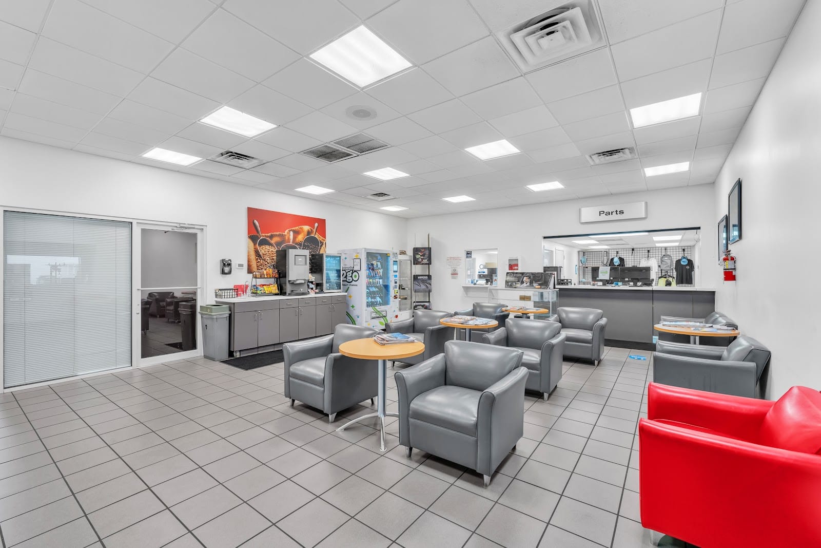 Tameron Nissan Service Center, photo 3