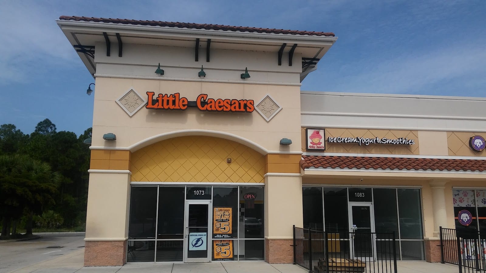 Little Caesars Pizza