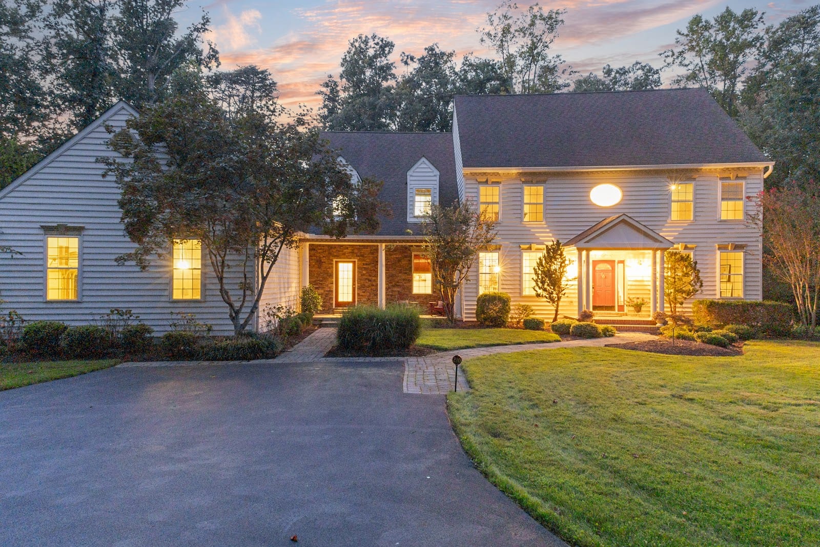 Jackie Reinauer - Realtor, photo 3