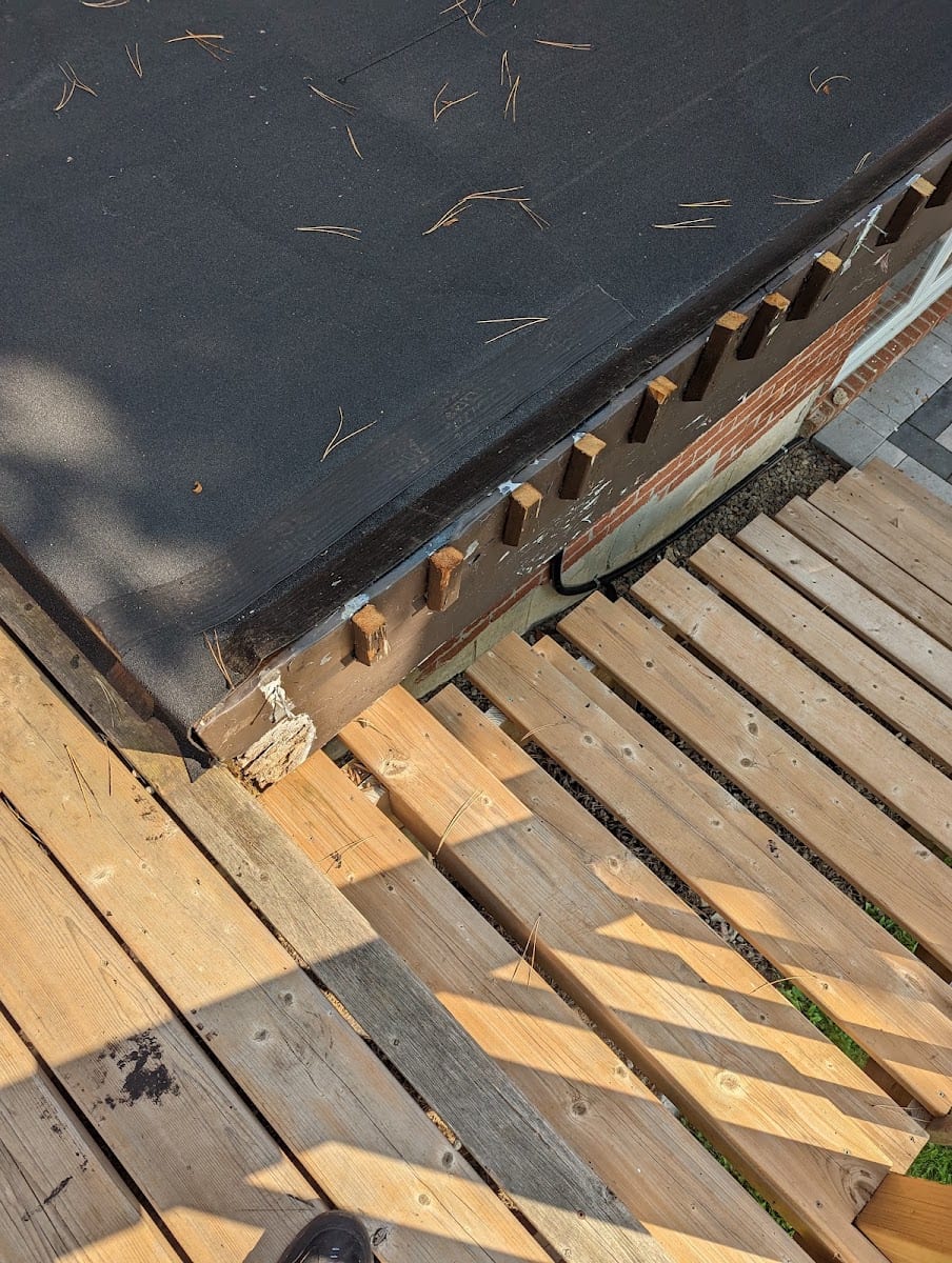 Maplewood Roofing & Property Maintenance