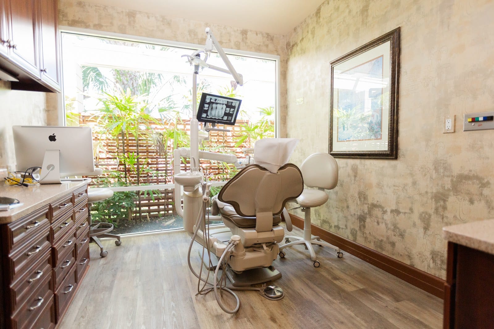 Heather L. Hays D.D.S. - Advanced Dentistry