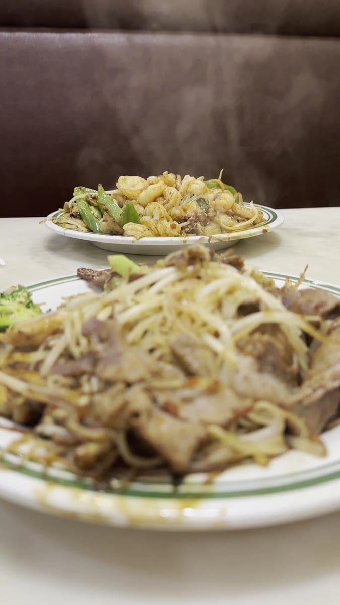 Hibachi Grill and Supreme Buffet, photo 2