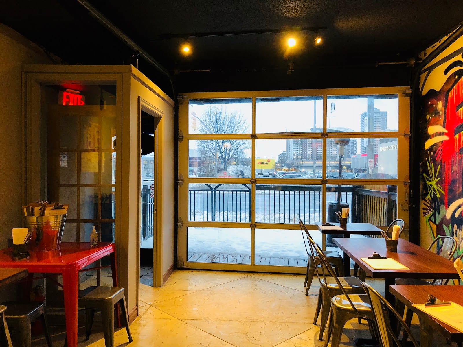 EAT BKK Thai Kitchen & Bar (Steeles), photo 2