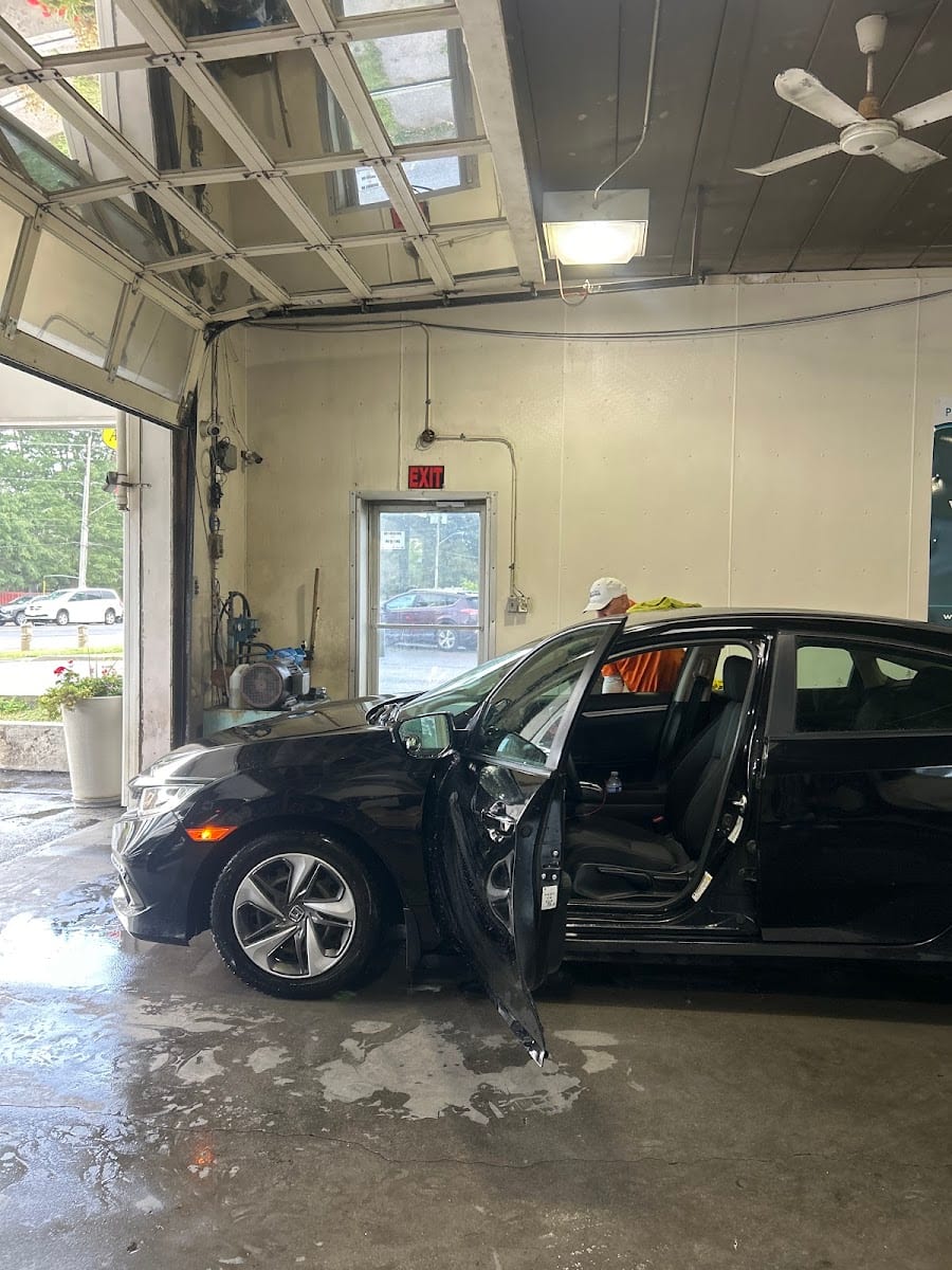 Parkway Car Wash, photo 4
