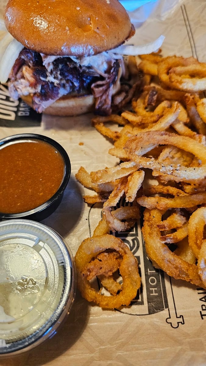 Dickey's Barbecue Pit, photo 2