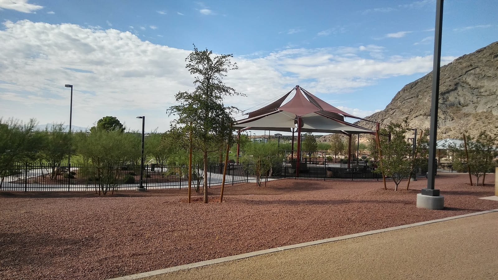 Lone Mountain Heights, photo 2