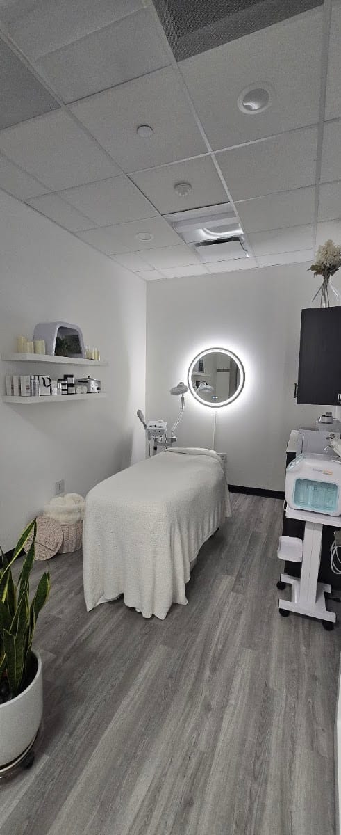 Relax & Glow LLC