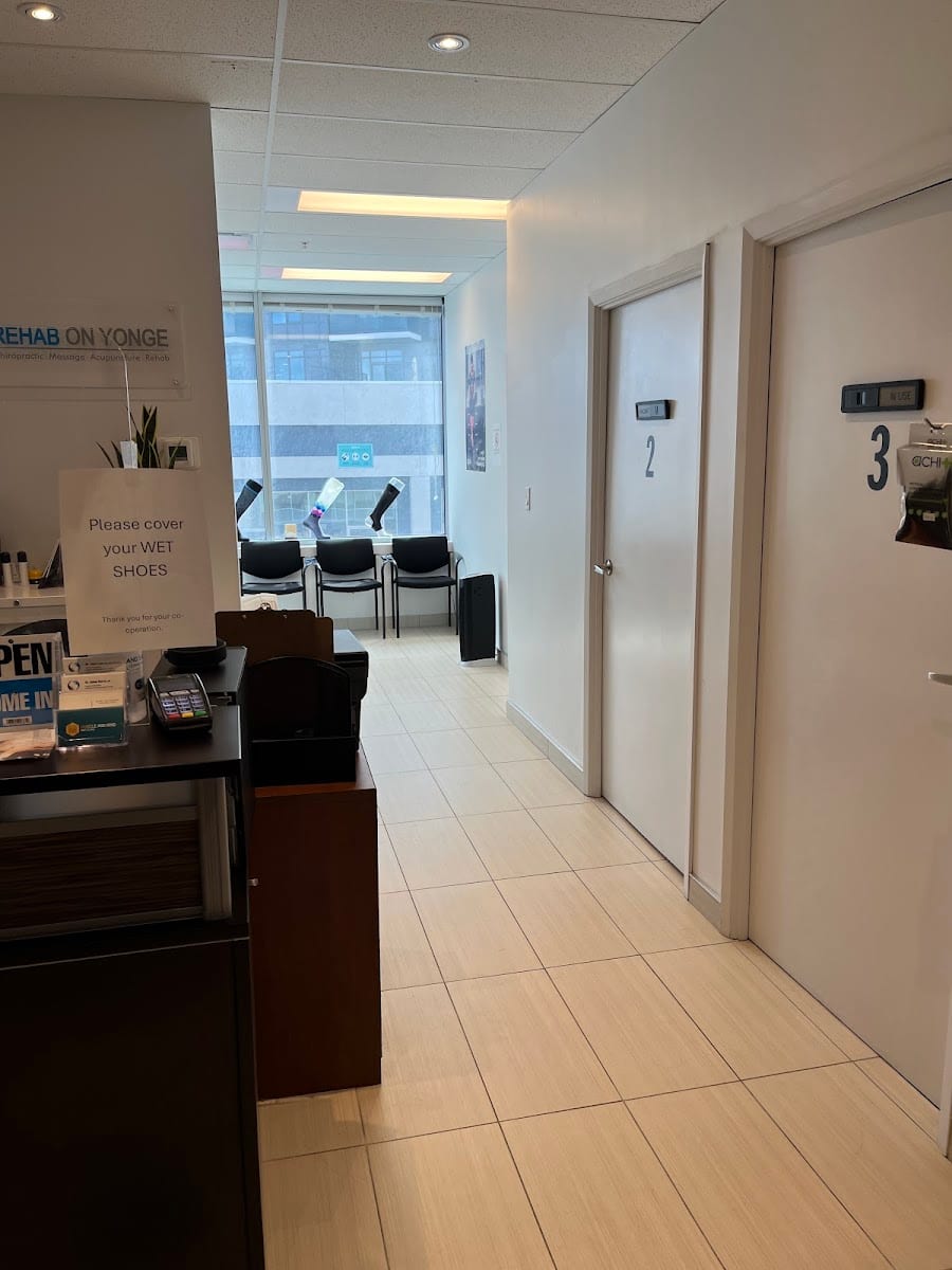 Rehab on Yonge Clinic